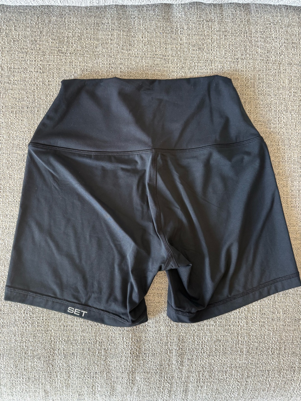 SET ACTIVE SHORTS - Picture 2 of 3